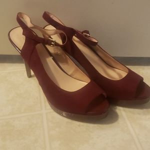 Nine West peep toe heels
